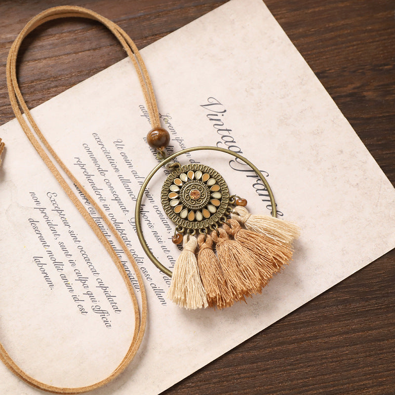 Wholesale Bohemian Vintage Long Tassel Necklace,  Handwoven Mixed Material Pendant,  Chic Jewelry Accessory for Women