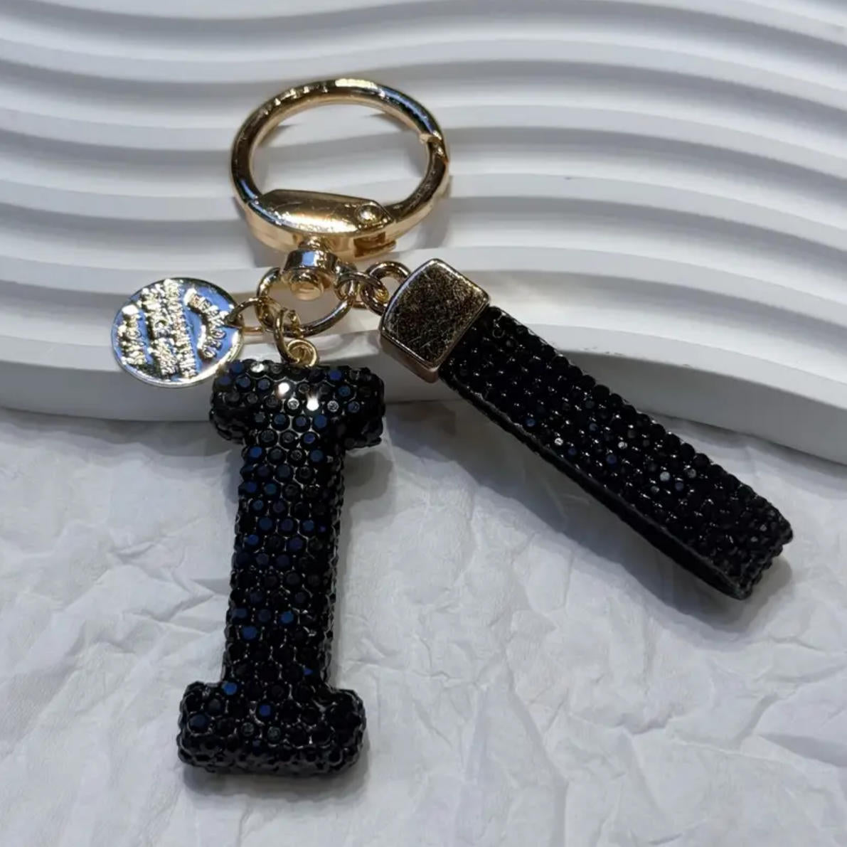 Wholesale Chic Rhinestone Letter Keychain Metal Electroplating Fashion Accessory Bag Charm Car Key