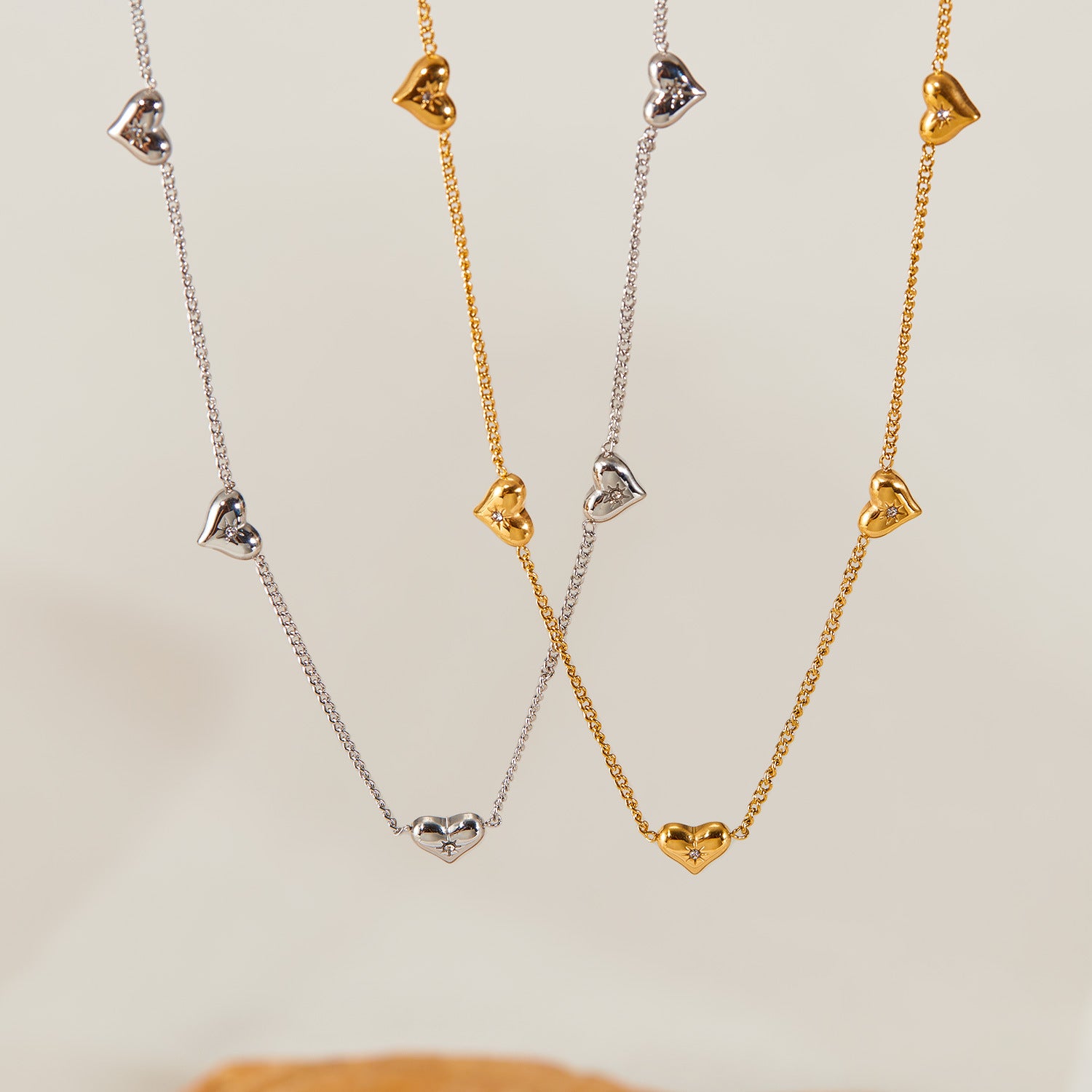 Wholesale  Small Sun Zircon  Stainless Steel Heart Necklace