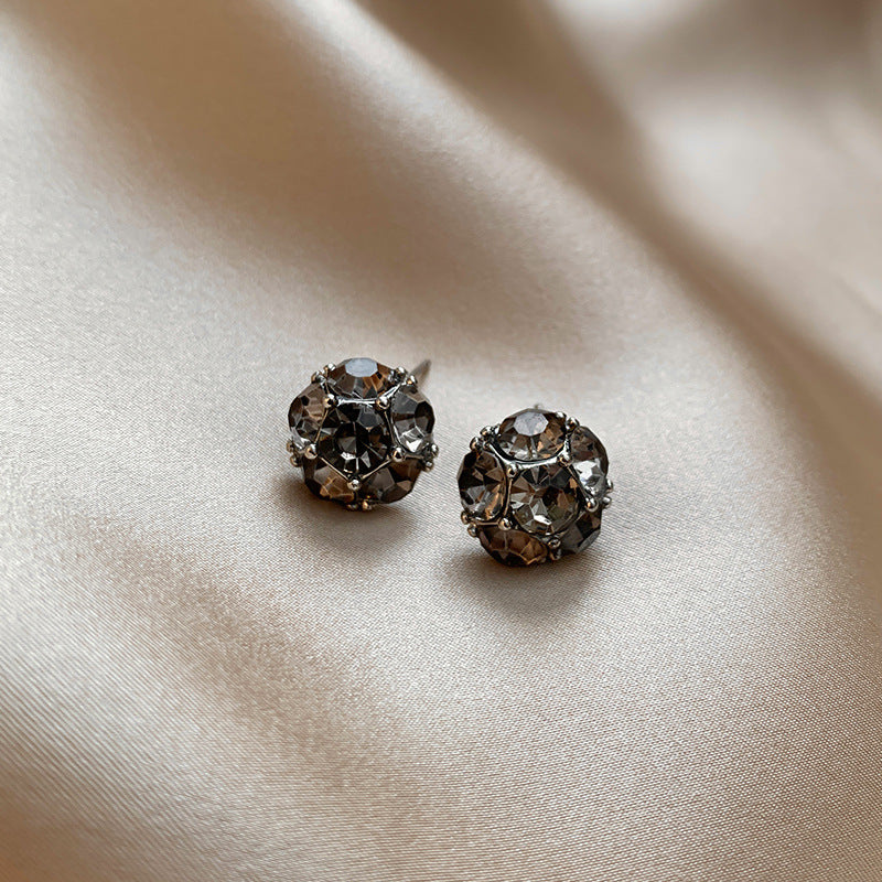 Wholesale Light Luxury and High-End Super Flash Full Diamond Geometric Earrings