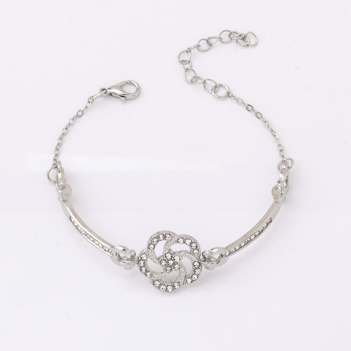 Wholesale Trendy Four-Leaf Clover Crystal Women' s Bracelet Gold Alloy Electroplated Jewelry Accessory ACCVIP