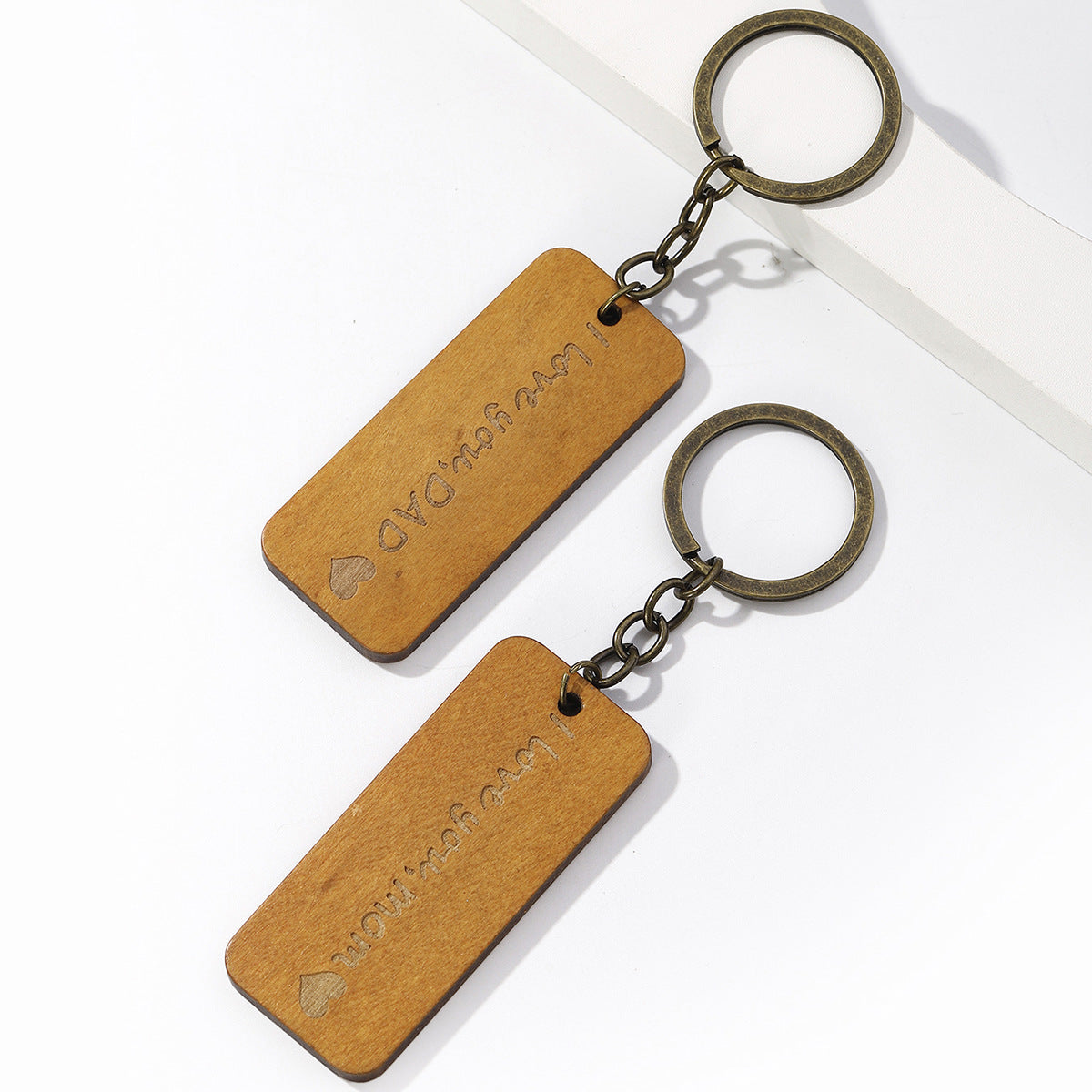 Wholesale I LOVE DAD I LOVE MOM Mother's Day Father's Day Wooden Keychain ACC-KC-RongR036