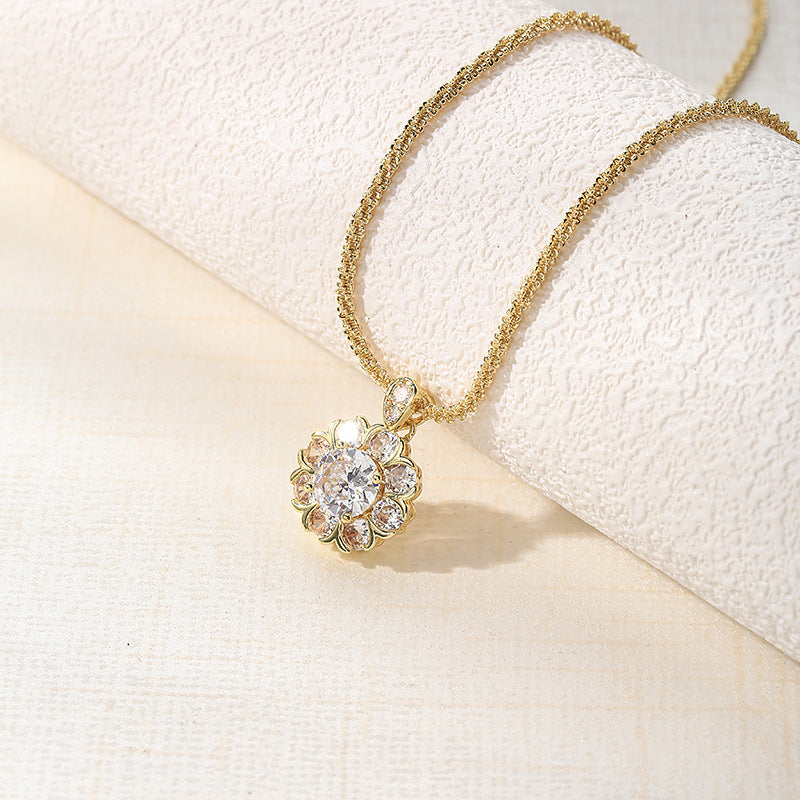 Wholesale Sweet Four-Leaf Flower Clavicle Chain - Titanium Steel,  Non-Fading,  Gemstone Accents - Boutique Resale Jewelry