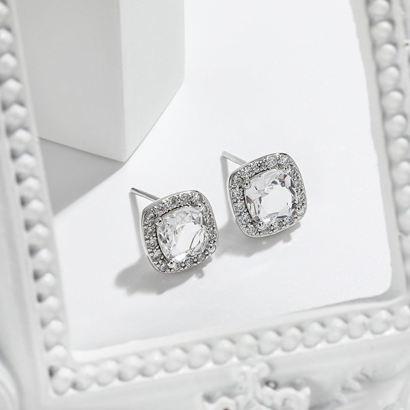 Wholesale S925 silver needle four claw square emerald single diamond luxury earrings