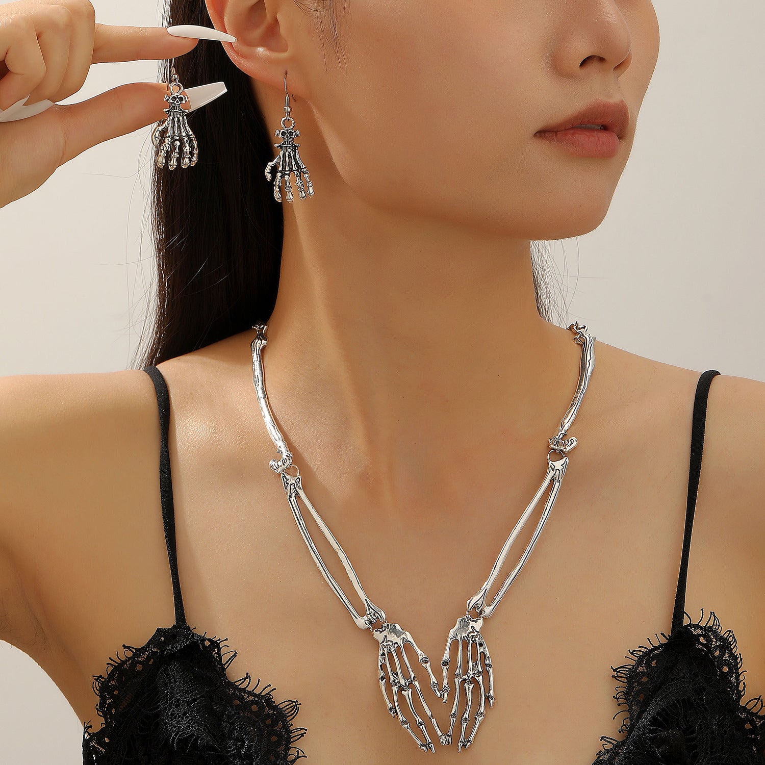 Wholesale  Skull Ghost Claw Necklace and Earrings Set Dark Gothic Style Party Jewelry