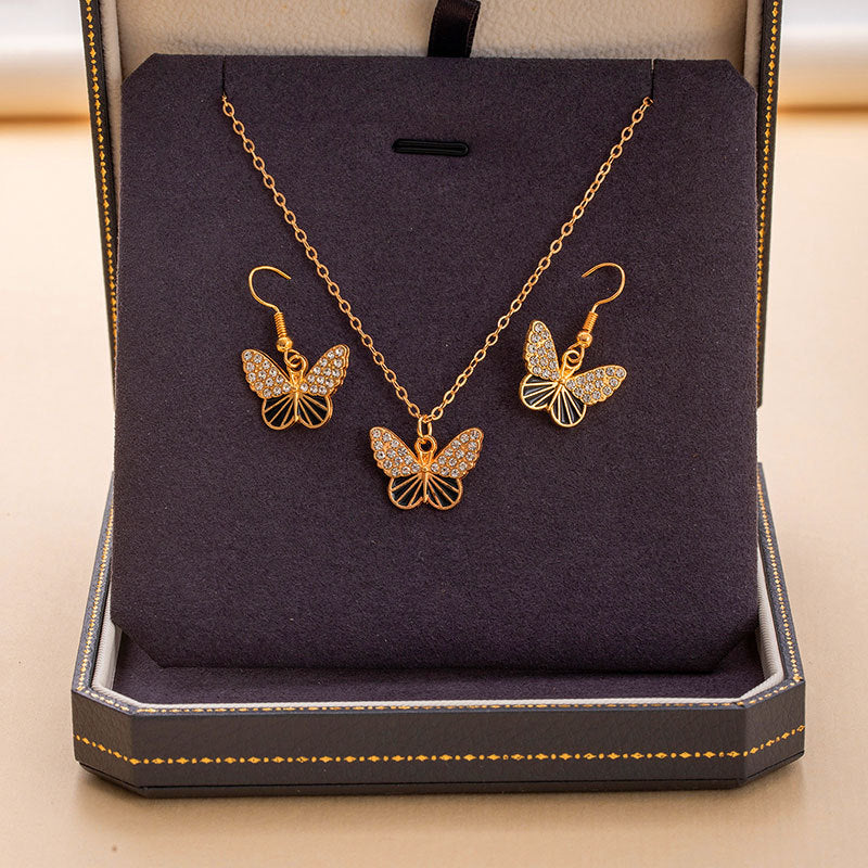 Wholesale Love Butterfly Clavicle Chain Ear Hook  Necklace