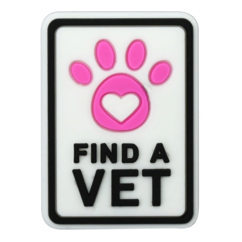 Wholesale Random 100pcs Pet Medical Series PVC Soft Rubber Shoe Buckle Decoration