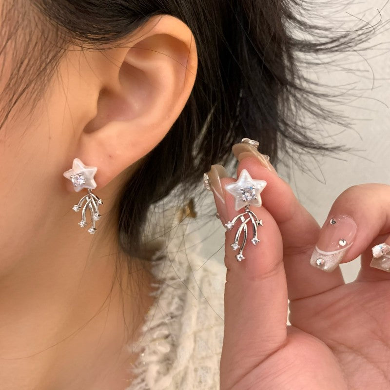 Wholesale Five-pointed star pearl flash diamond tassel earrings