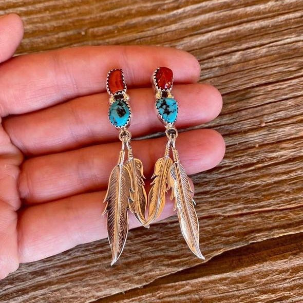 Wholesale Bohemian style turquoise earrings retro ethnic style leaf feather metal handmade earrings