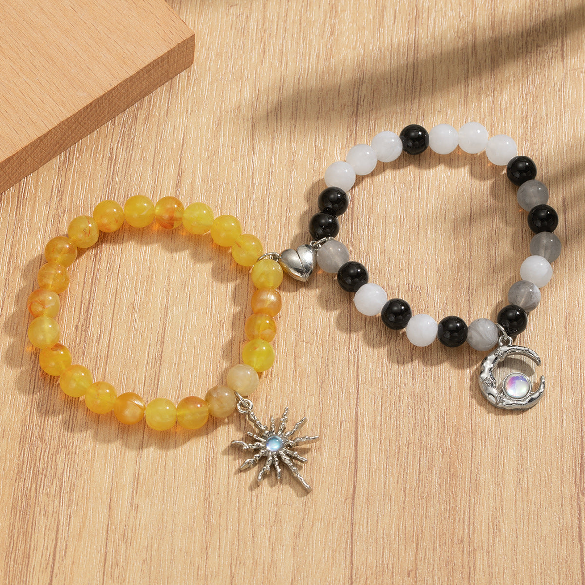 Wholesale sun moon pendant beaded love magnetic elastic couple bracelet