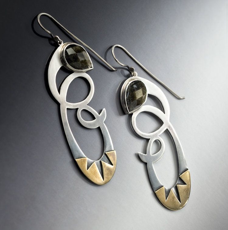 Wholesale retro irregular two-color lace hollow earrings