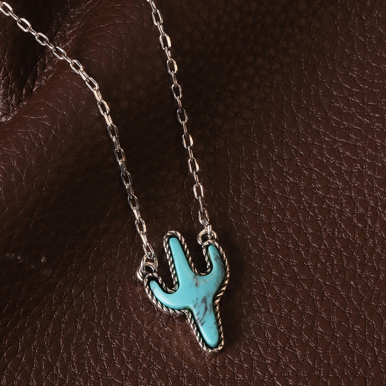 Wholesale Western Cowboy Turquoise Beaded Stackable Necklace,  Trendy Layering Jewelry Accessory