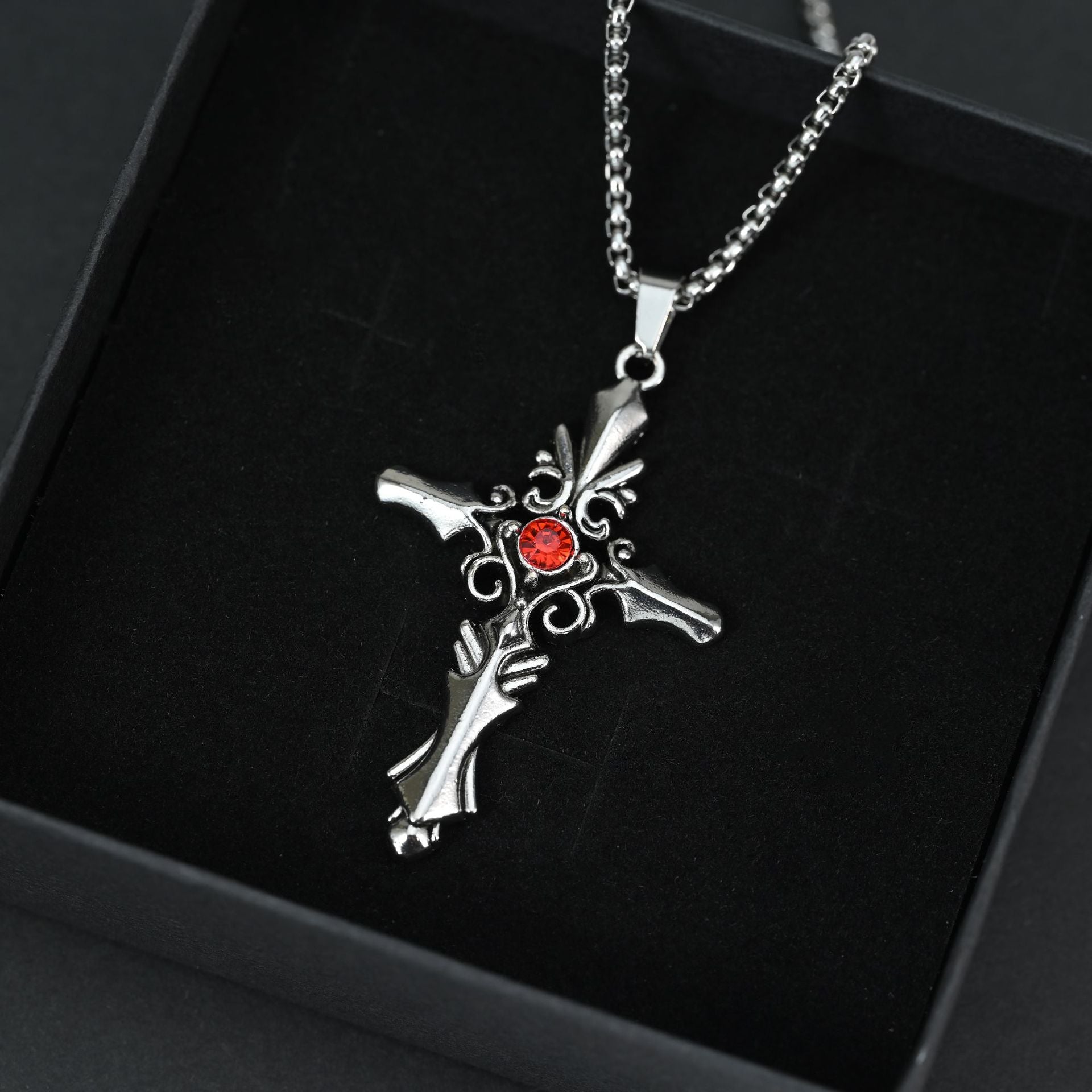 Wholesale  retro diamond cross necklace