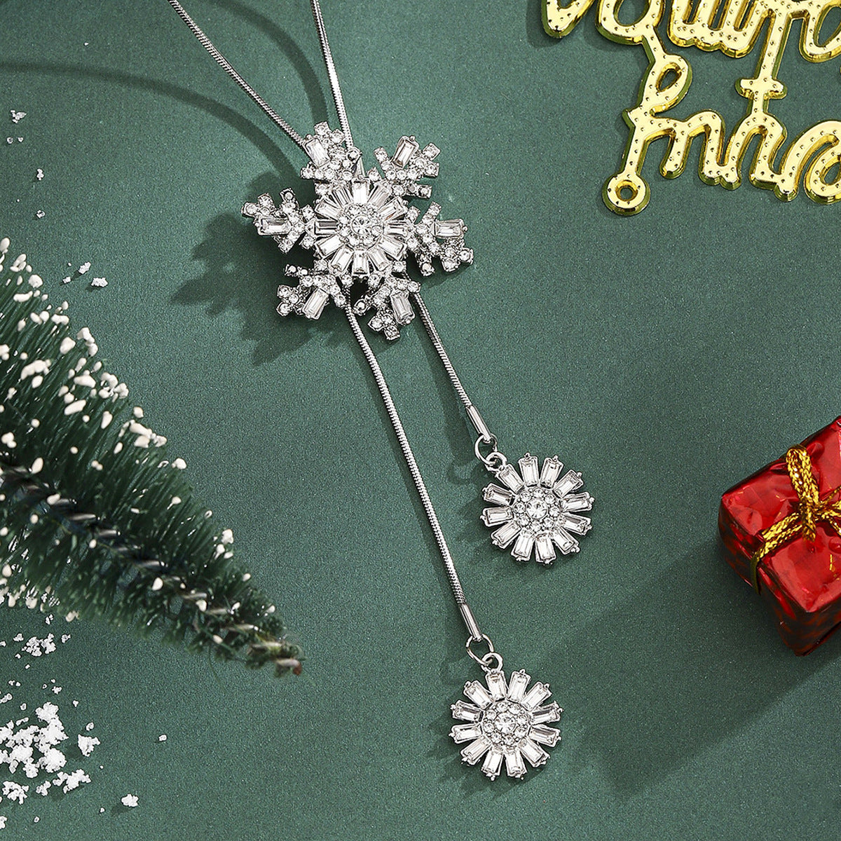 Wholesale Christmas Snowflake Alloy Zircon Necklace