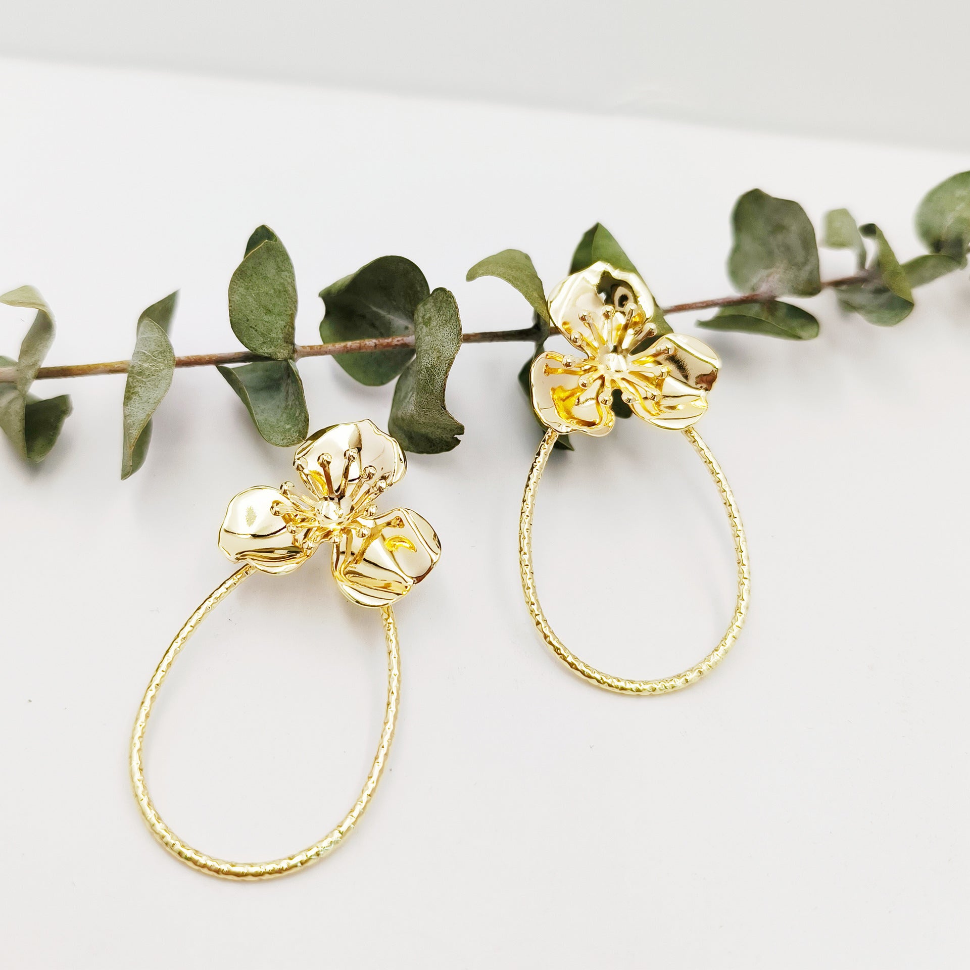 Wholesale  flower big earrings