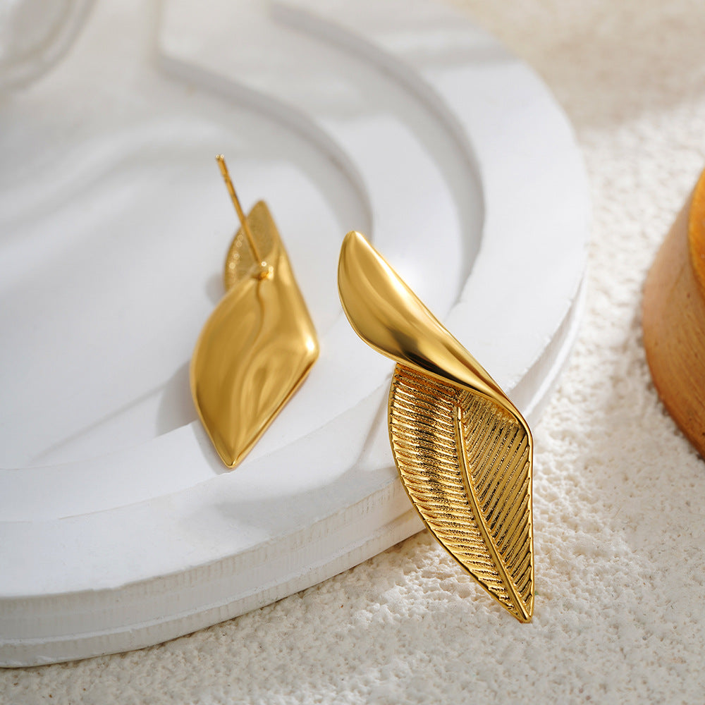 Wholesale 18K gold leaf exaggerated earrings