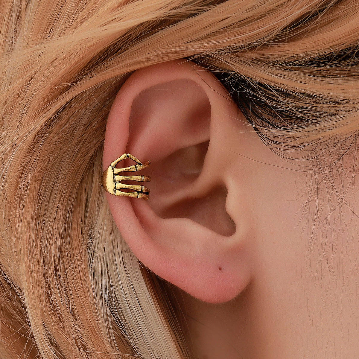 Wholesale Alloy Electroplated  Skull Earrings Women' s Fashion Accessory