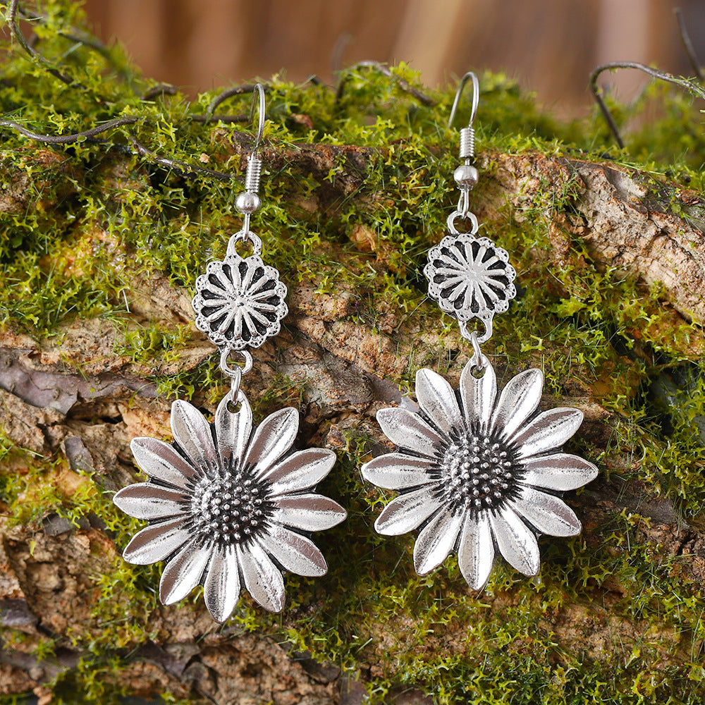 Wholesale Retro Three-dimensional Sunflower Pendant Earrings