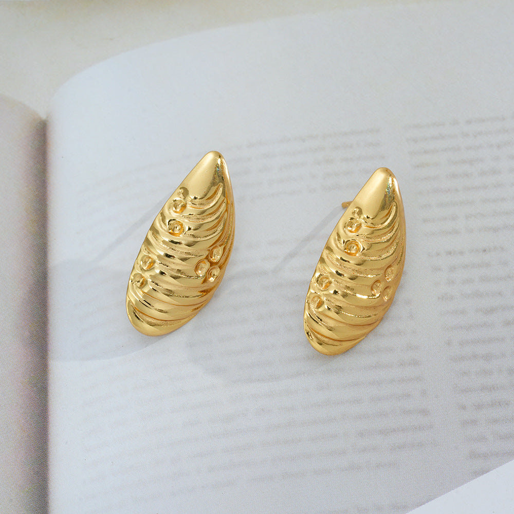 Wholesale Chic Flower and Butterfly Design Titanium Steel Earrings Fashion Jewelry Accessory for Party Wear