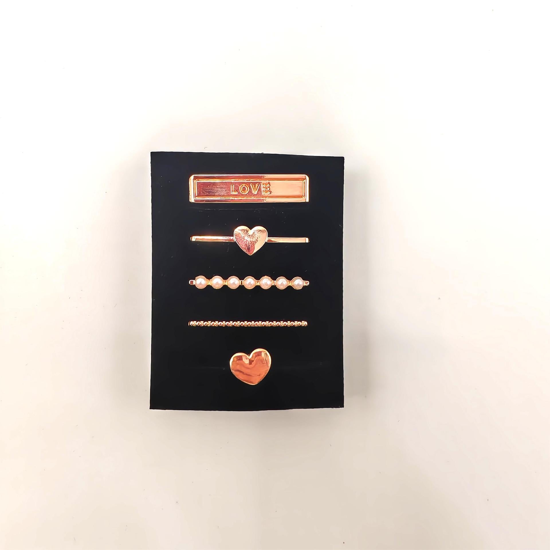 Wholesale Gold Love Themed Band Charms Set Of 5 For Everyday Wear Fashion Jewelry Accessory