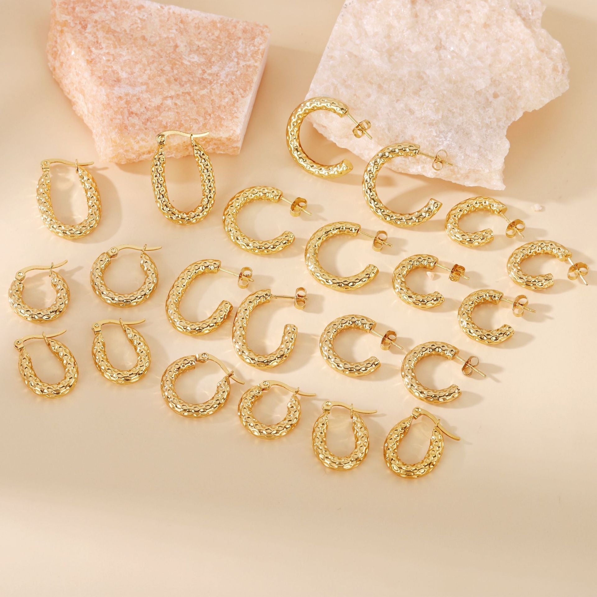 Wholesale Steel and titanium plain ring hammered earrings