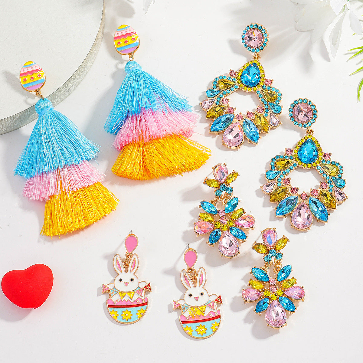 Wholesale Live-jointed tassel rabbit egg diamond earrings