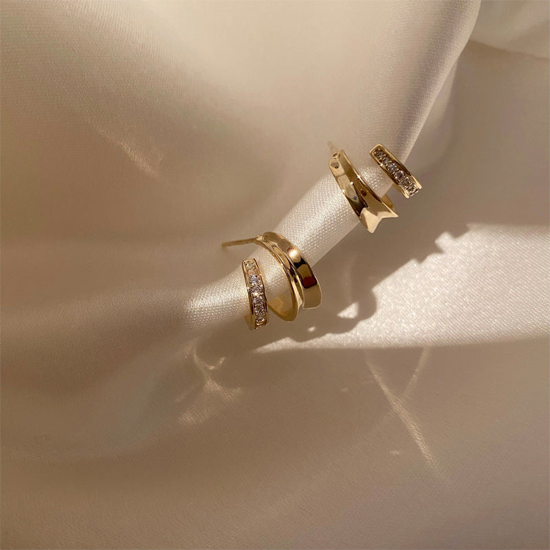 Wholesale C-Shape Double-Layer Earrings for Women - Platinum Plated Simple Modern Half-Circle Design Boutique Resale