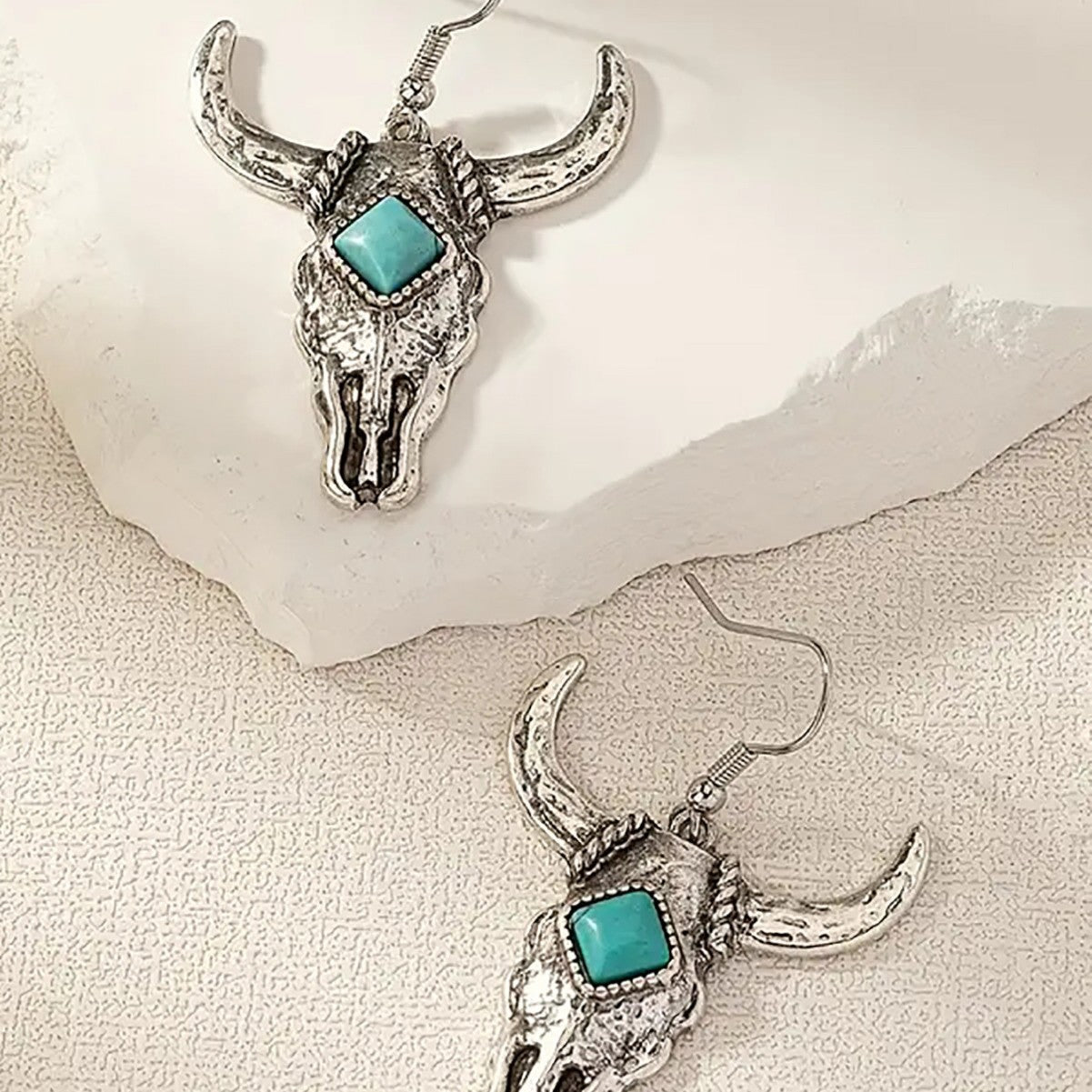Wholesale Retro Cow Skull Turquoise Earrings for Women Daily Wear Boutique Resale Fashion Accessory