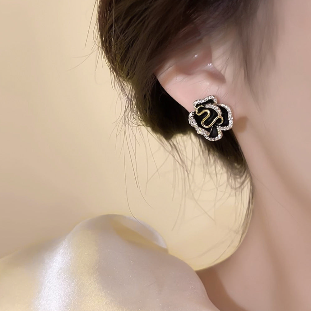 Wholesale Zircon Camellia Ear Clip Gold Light Luxury Flower Earrings