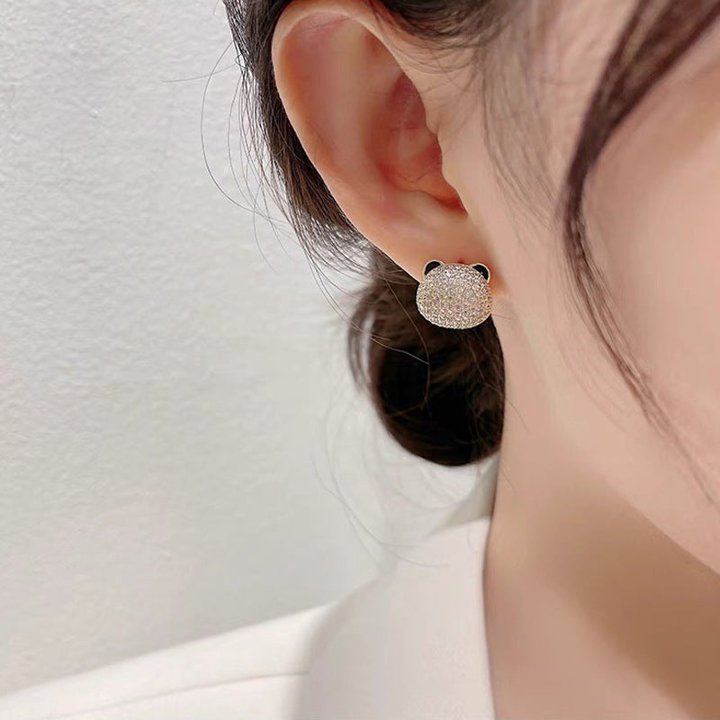 Wholesale Asymmetric luxury fritillary bear earrings