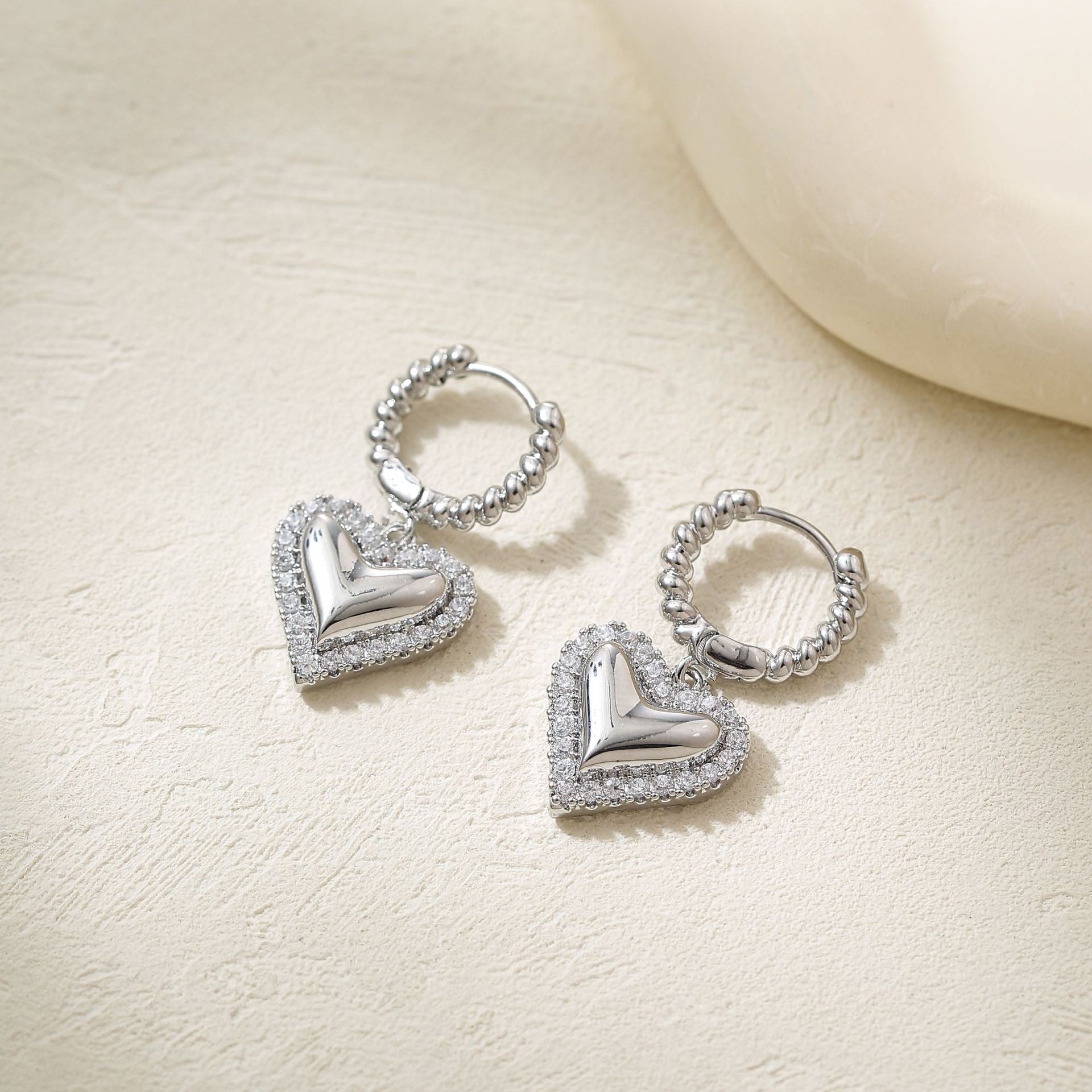 Wholesale copper plated gold inlaid zircon love earrings