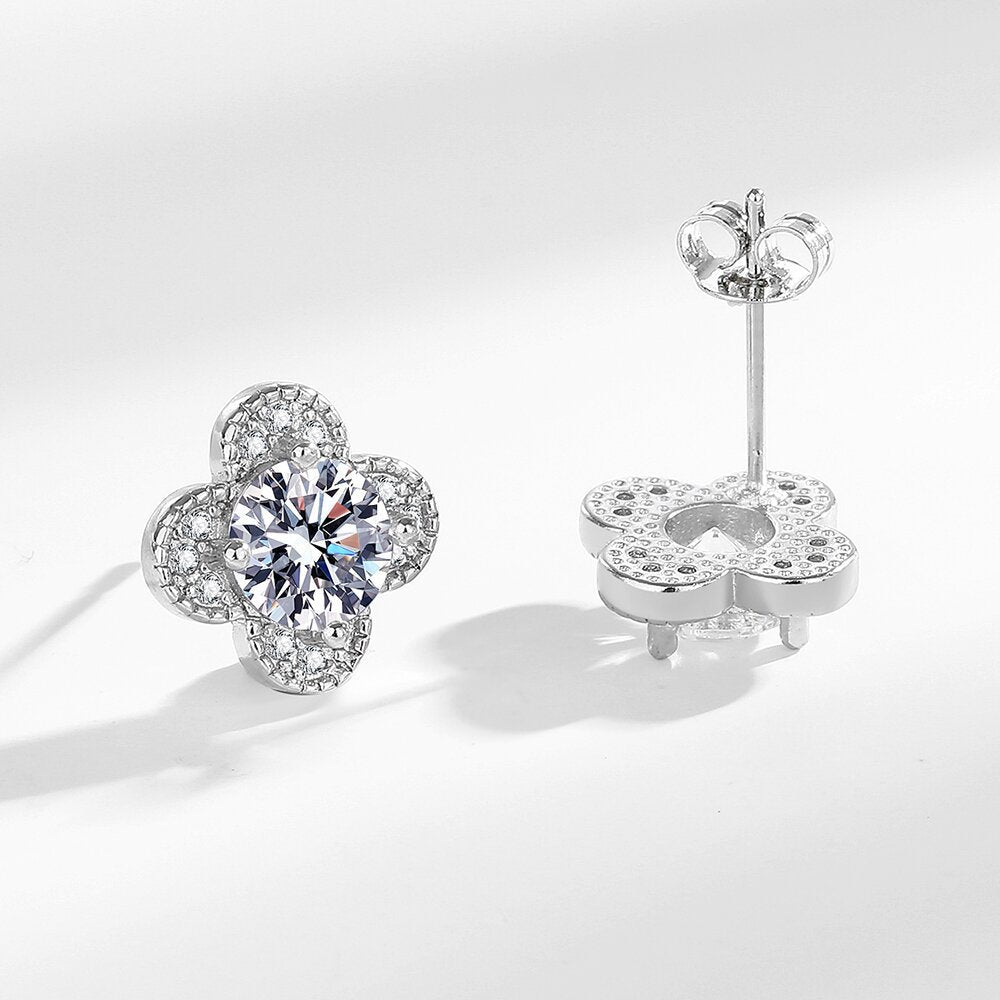 Wholesale S925 Silver Needle 1 karat Micro-inlaid Zircon Four-leaf Clover Earrings