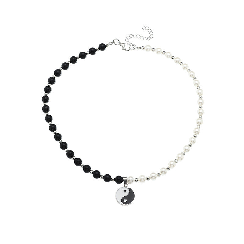 Wholesale gossip necklace black and white pearl ornaments necklace