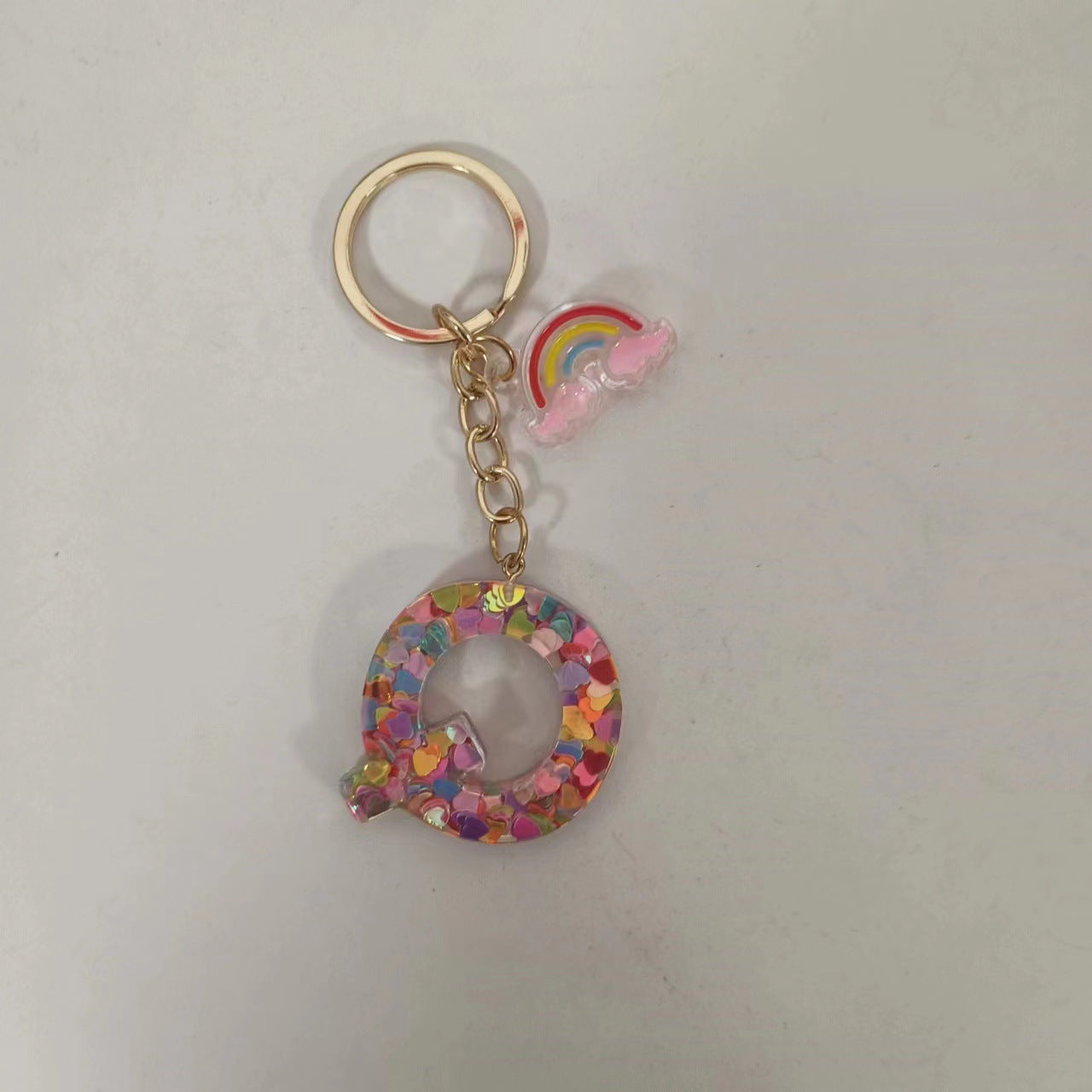 Wholesale Trendy Resin Alphabet Letter Keychains 26 A Z Iridescent Sequin Charm Set Party Gift Bag Charm Boutique Resale Accessory