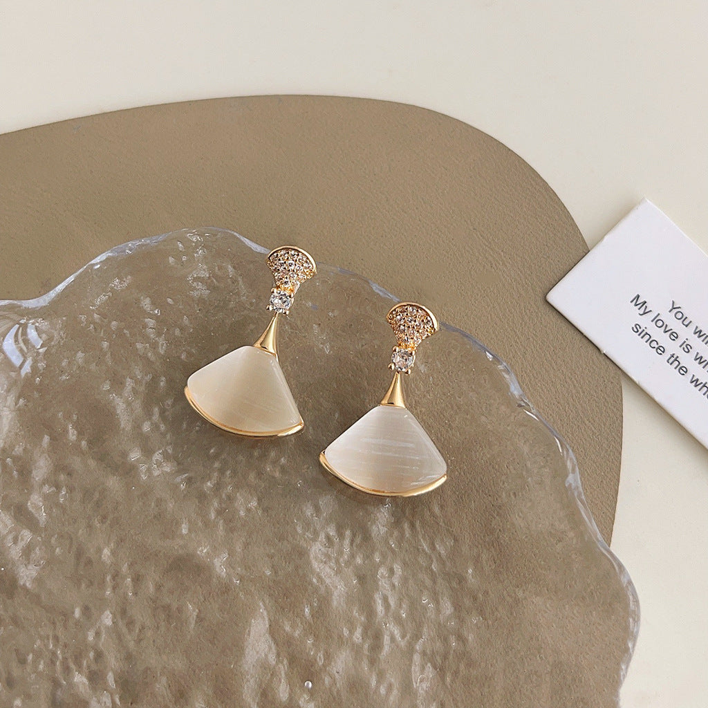 Wholesale Glass Cat' s Eye Earrings