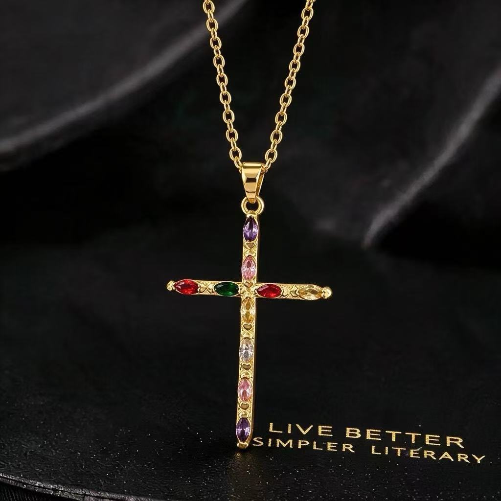 Wholesale Copper Zircon Cross Pendant Necklace Hip Hop Punk Fashion Accessory Gift