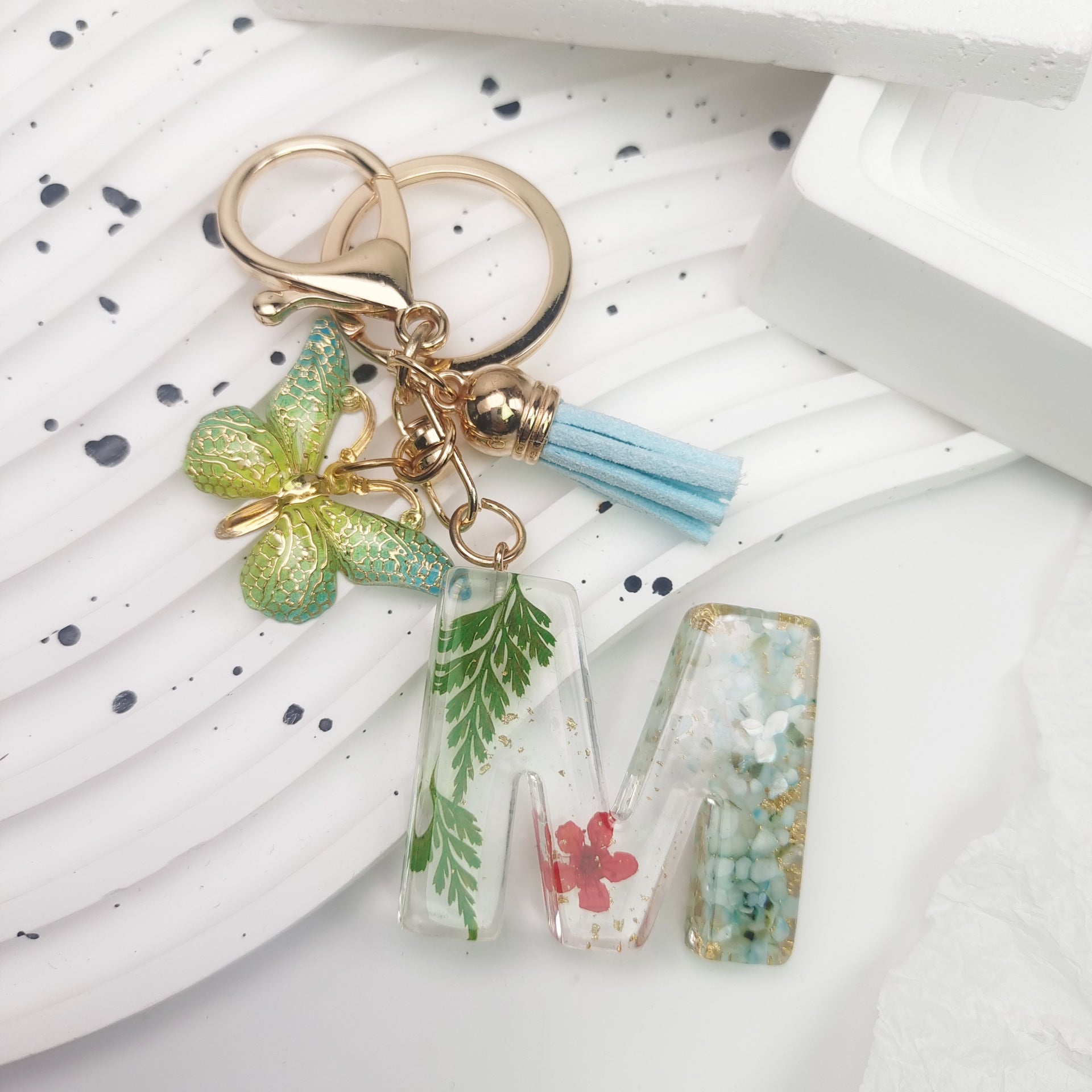 Wholesale Green English Letter Dried Flower Keychains Butterfly Tassel Keychain ACC-KC-Jiay002