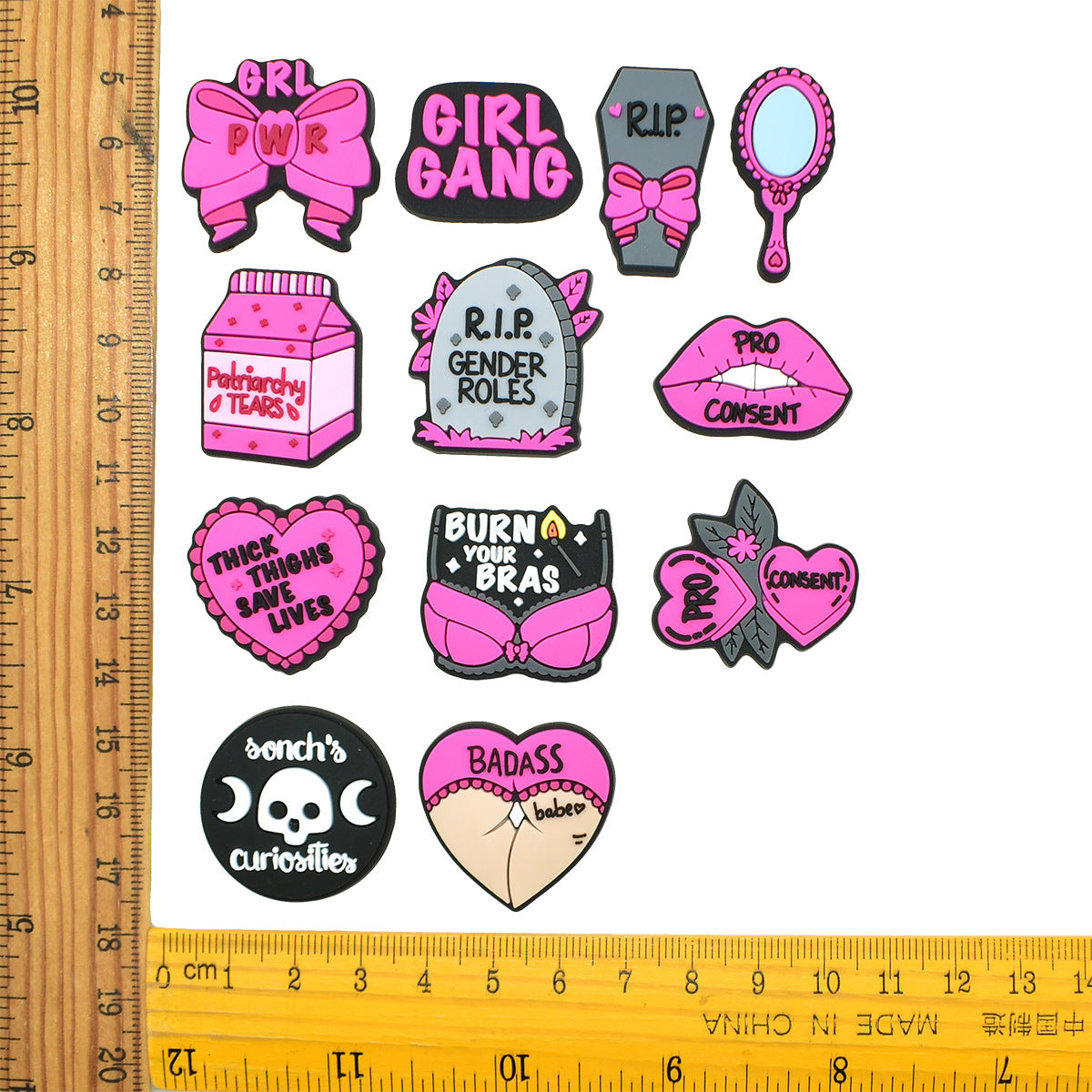 Wholesale  Random 100pcs cartoon coll girl PVC Soft Rubber Shoe Buckle Decoration