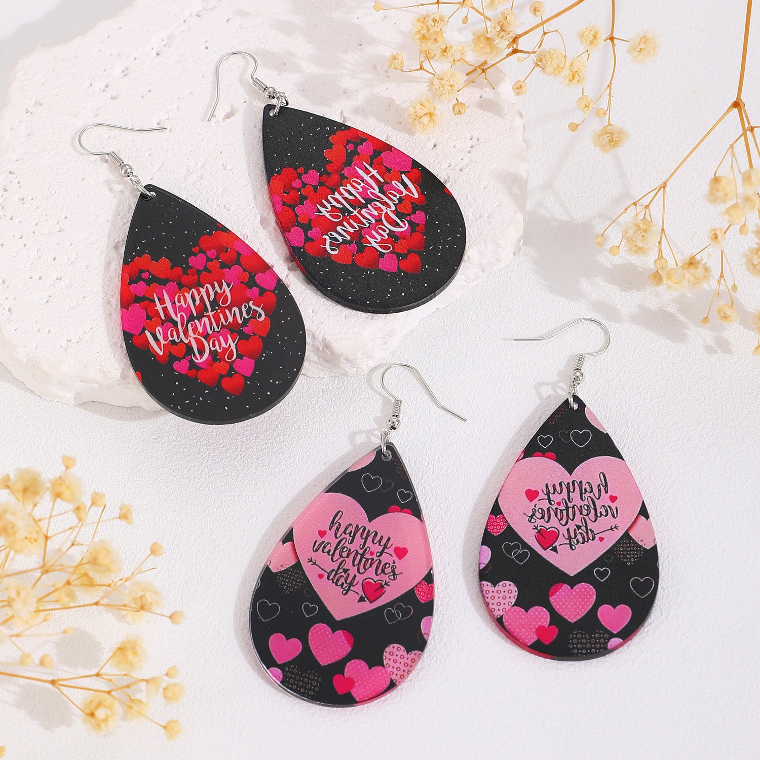 Wholesale teardrop shaped letters acrylic love heart Valentine's Day earrings