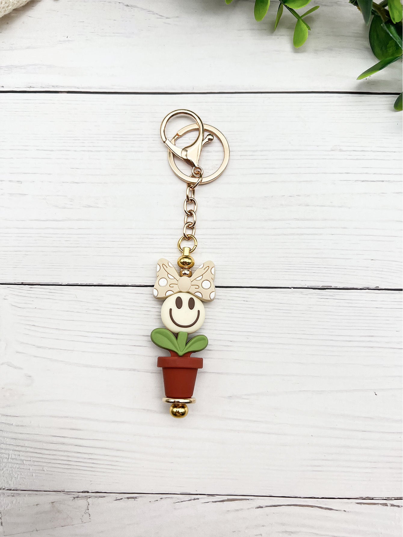 Wholesale Cute Smiley Dot Bowknot Silicone Beaded Keychain ACC-KC-JiuYa006