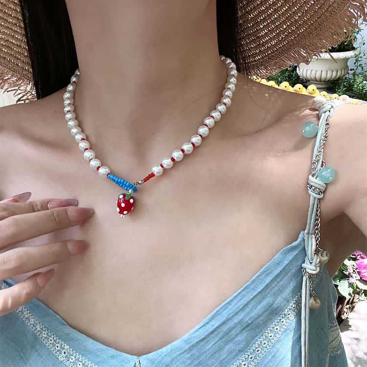 Wholesale Cartoon Elephant and Cat Beaded Necklace