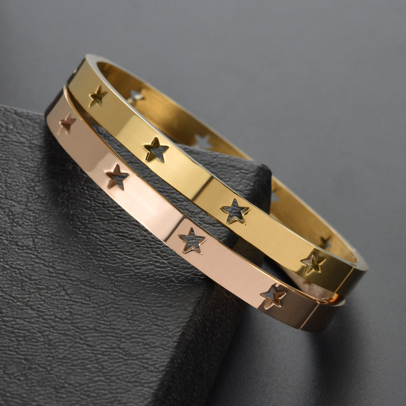 Wholesale hollow five-pointed star titanium steel  bracelet