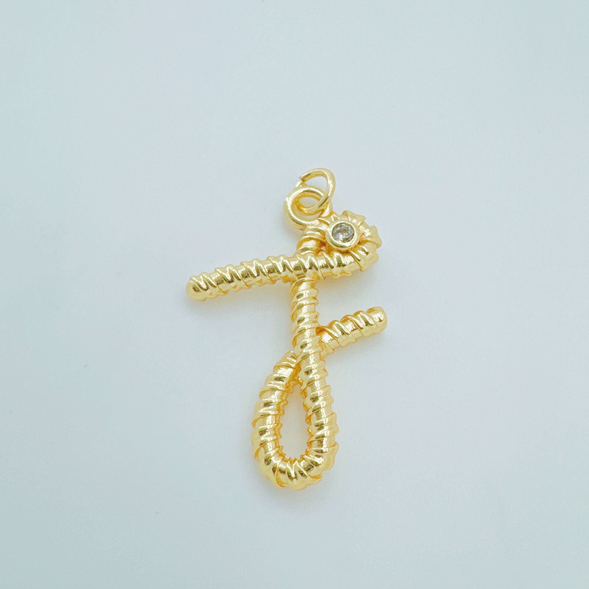 Wholesale Gold Plated Copper 26 Letter Alphabet Pendant,  Trendy Hip-Hop Jewelry Accessory for Everyday Gift