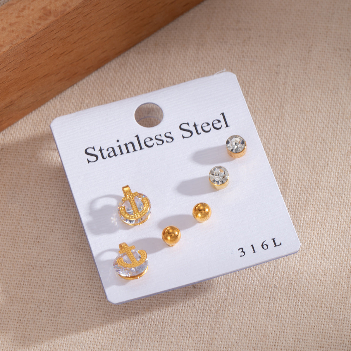 Wholesale Stylish Gold Stainless Steel Geometric Earrings for Women Vintage Fashion Accessory