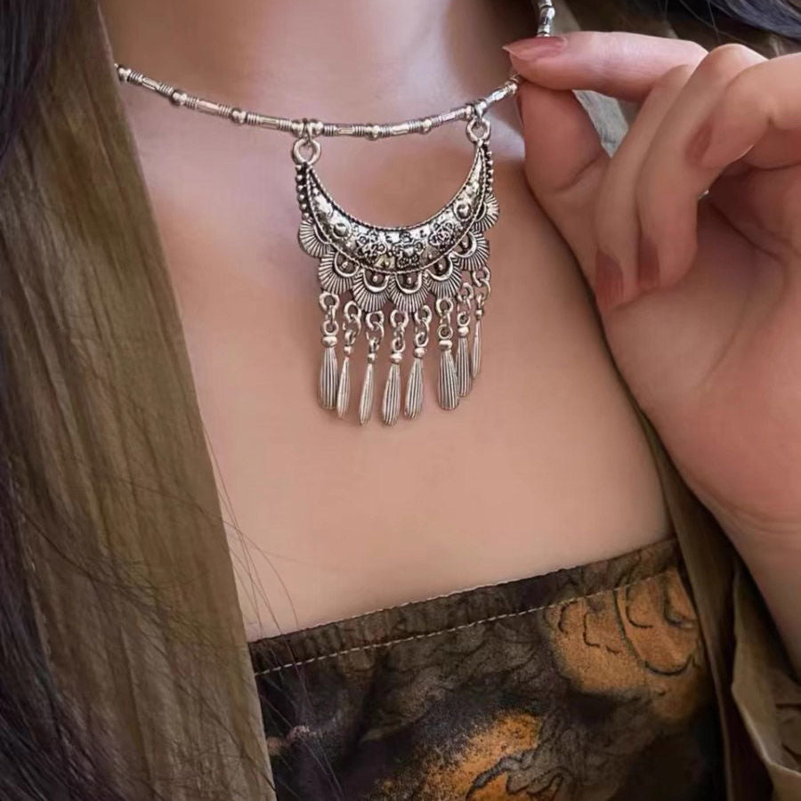 Wholesale Ethnic Style Antique Silver Engraved Long Tassel Chain Necklaces ACC-NE-Miaosi012