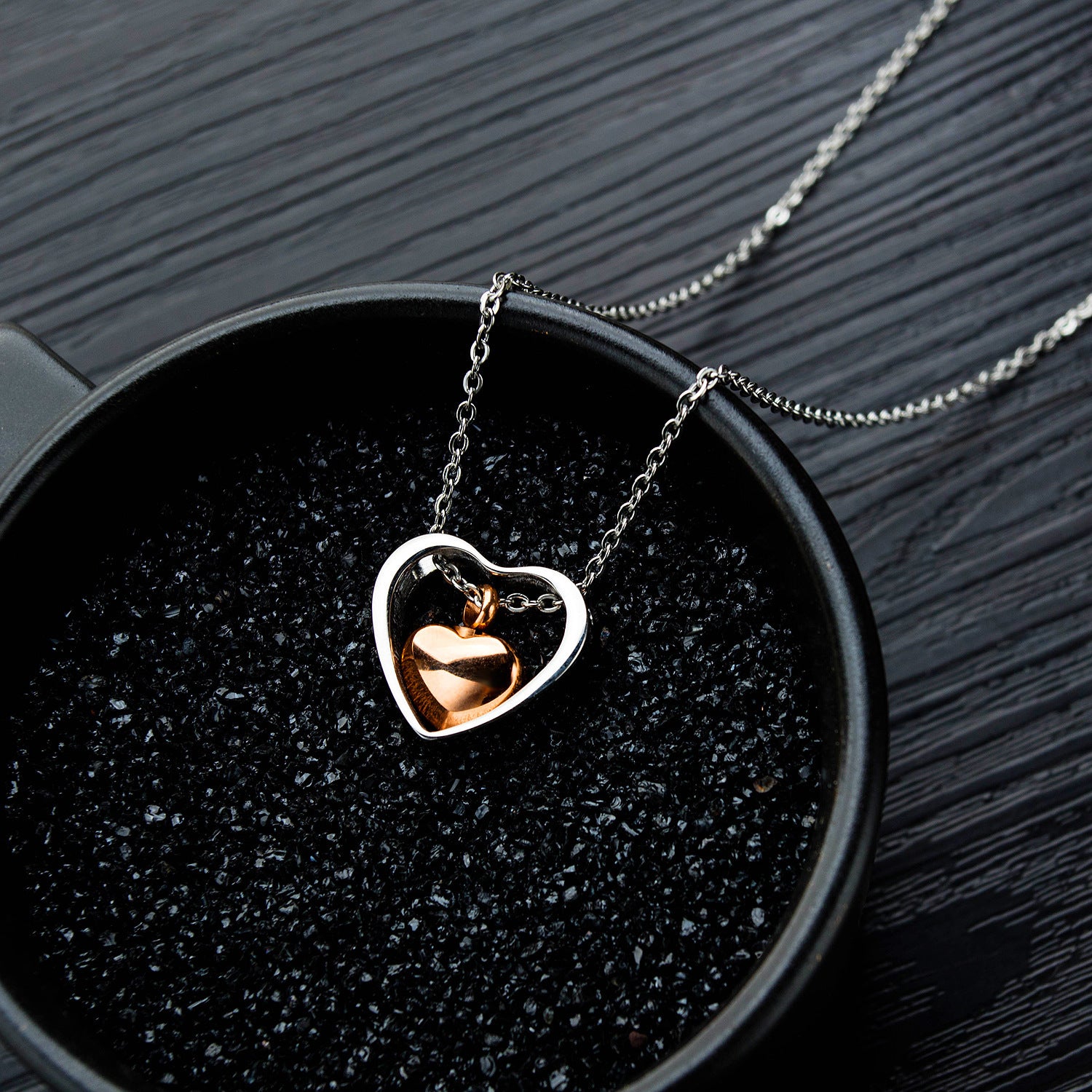 Wholesale  stainless steel  pet urn can be opened heart necklace