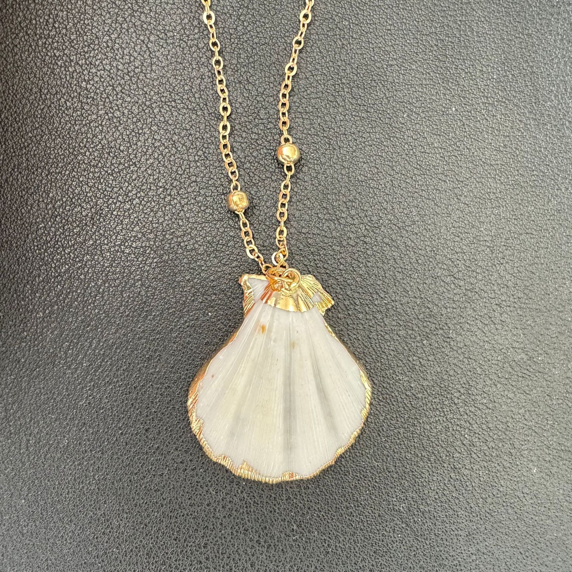Wholesale Conch Bead Necklace Natural Shell  Beach Natural Necklace