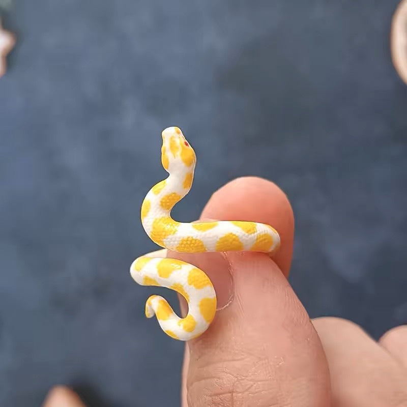 Wholesale  Snake Design Cute Little Snake Winding Design Open Ring