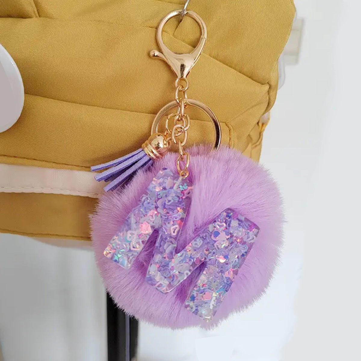 Wholesale Cute resin pom-pom 26 letter keychain