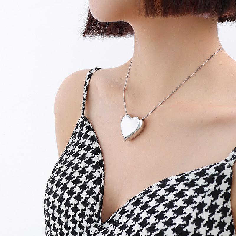 Wholesale  Titanium Steel heart love pendant necklace